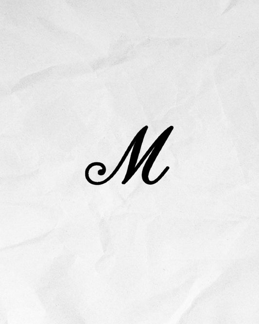 N°749 - Lettre M