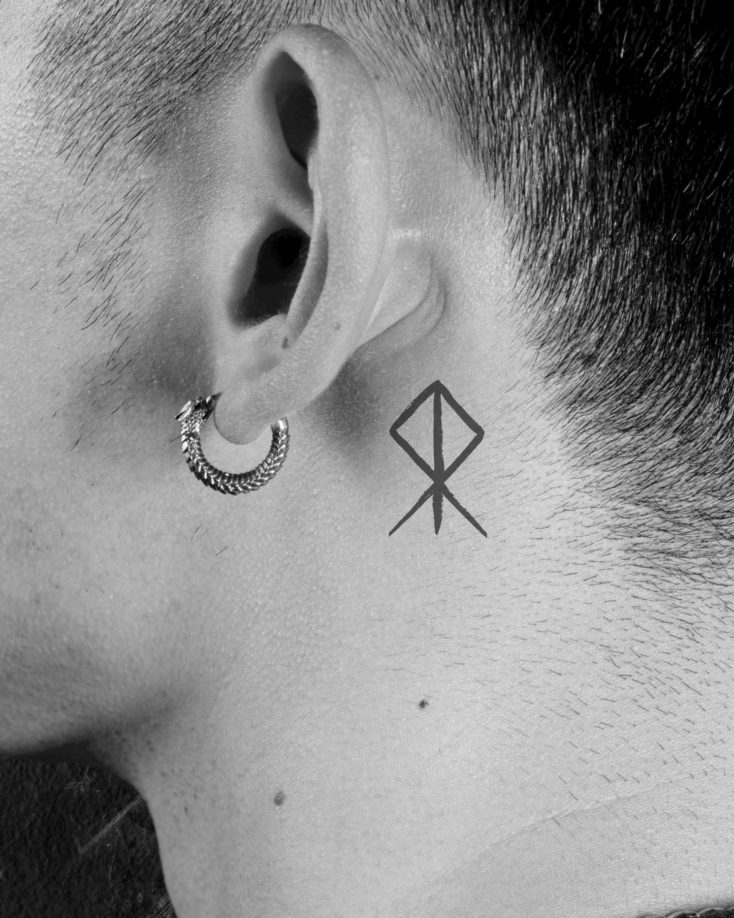 N°807 - Tatouage Rune Viking Courage