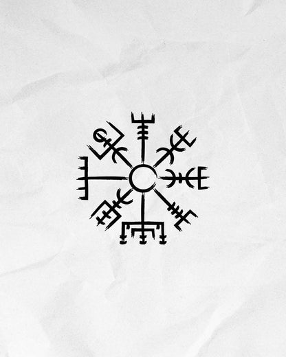 N°842 - Tatouage Boussole Viking