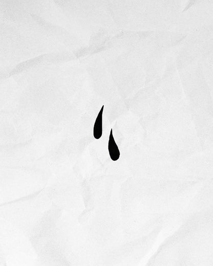 N°804 - Tatouage Larmes Minimalistes