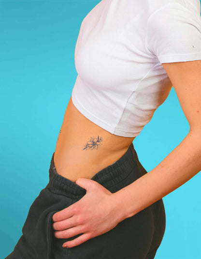 N°691 – Tatouage fleur de lys